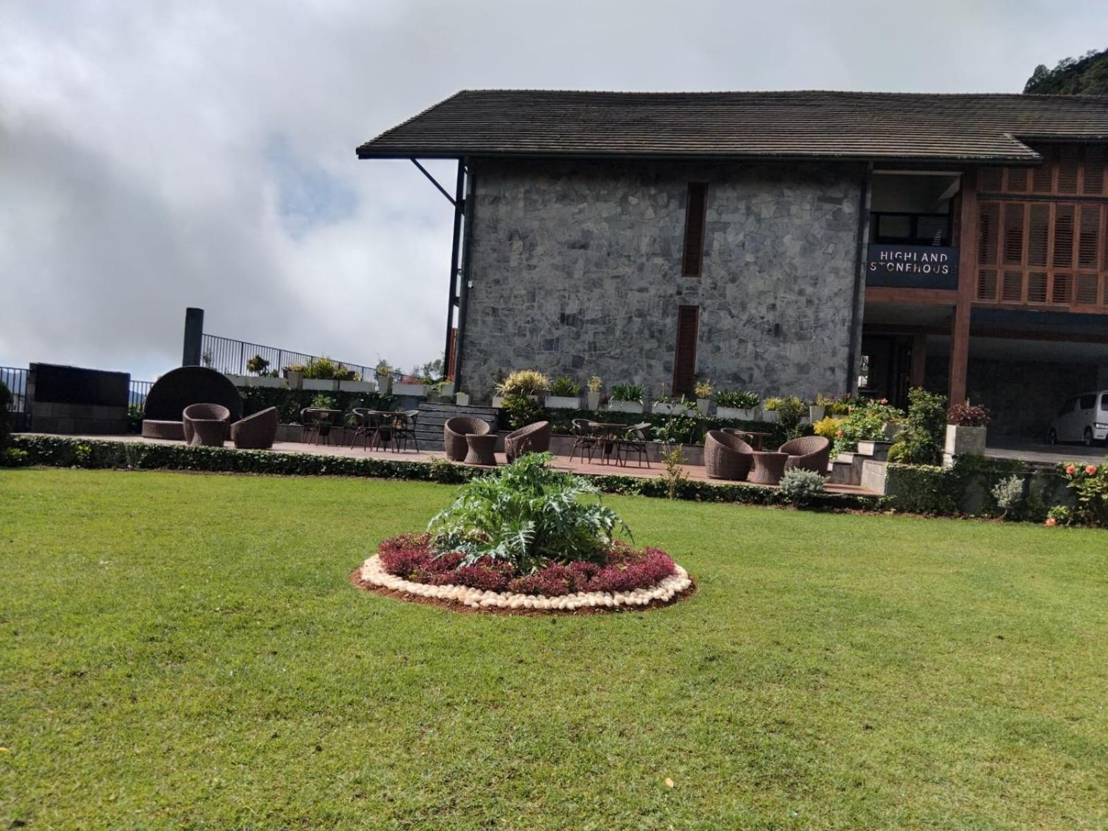 Highland Stonehouse Luxury Boutique Hotel Nuwara Eliya Exterior photo